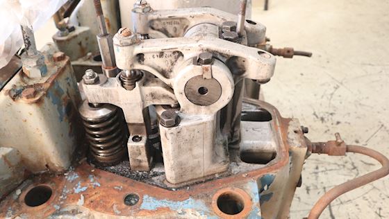 Unknow Cylinder Head #11