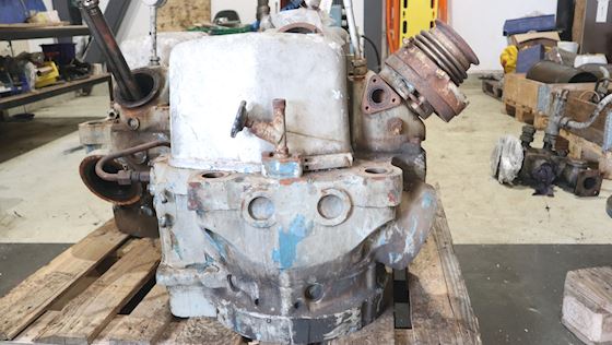 Unknow Cylinder Head #16