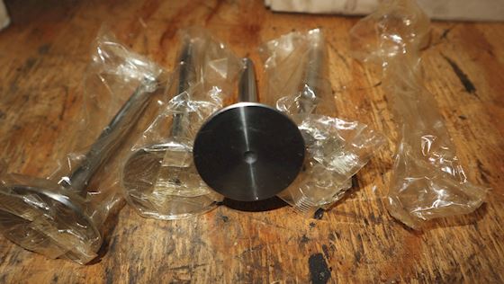 Mercedes Outlet Valve #1