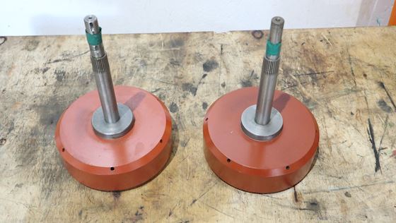 Alfa Laval Worm Wheel Shaft with Conveyor Pulley 526690-80 #2