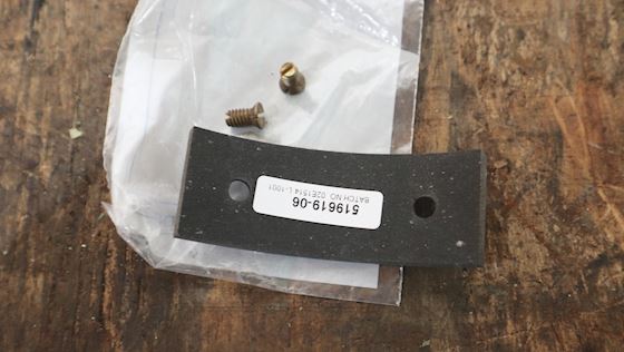 Alfa Laval Friction pad with screw 519619-83 #2