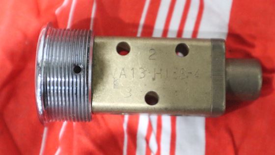 Parker Pnaumatic Valve Push Button VA13-HI-S--4 #2