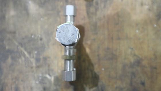 Shuttle Valve 2 Port out one in #2