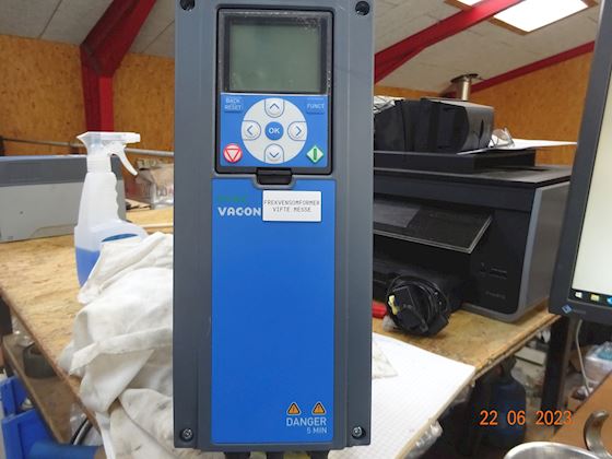 Vacon FREKVENSOMFORMER VACON 100 #1