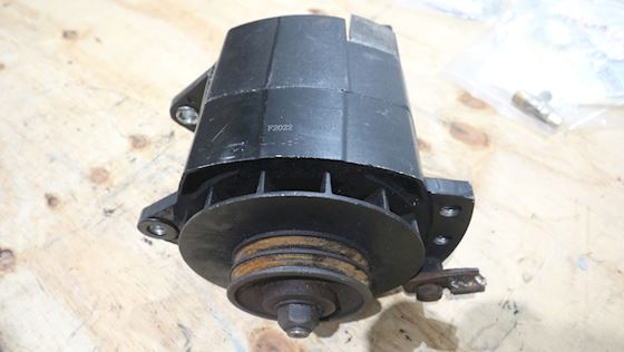 Alternator with dobble pulley #4