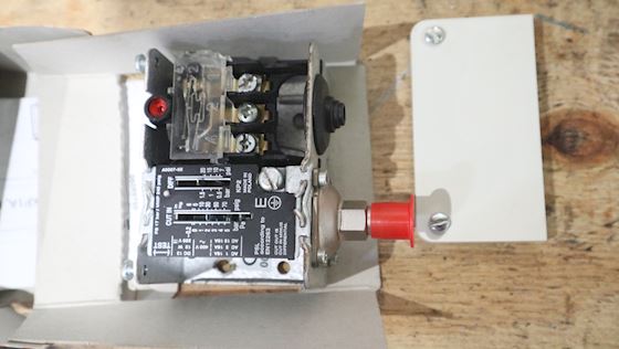 Danfoss Low Pressure Control Switch 060-112066 #1