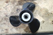 Yamaha Propeller 13 1/4 x17-K  AL - 1