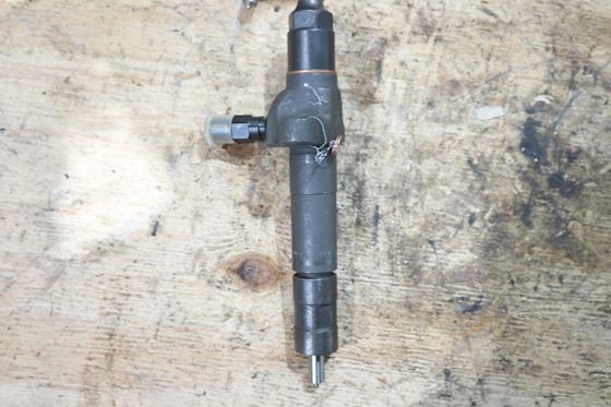 Bosch Fuel Injectors KBL 112S28/13  332 #1