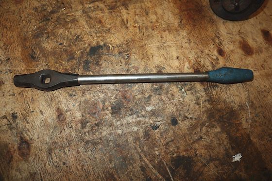 Misc. Engine and Hydraulic Jacks #42