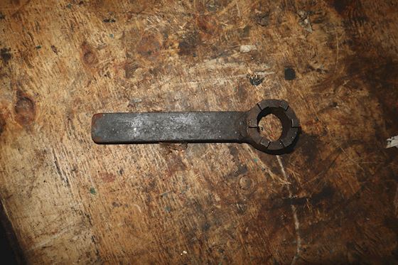 Misc. Engine and Hydraulic Jacks #43