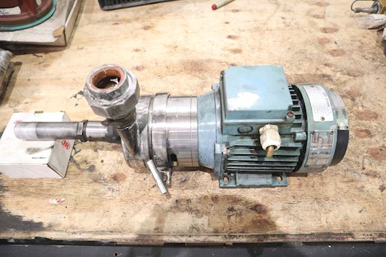 Midland Dairy /Centri Compact Pump D2 / 1.1K Self Priming Centrifugal Pump #3