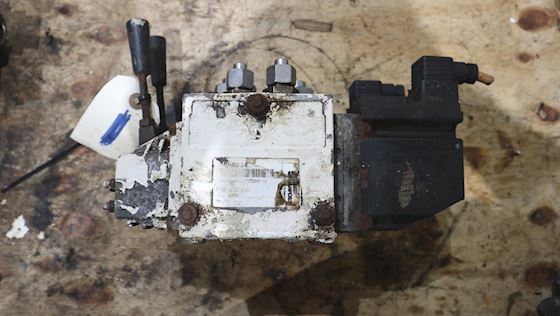 Sauer Danfoss PVG 32 2 Ventiller #3