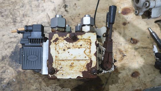 Sauer Danfoss PVG 32 2 Ventiller #4