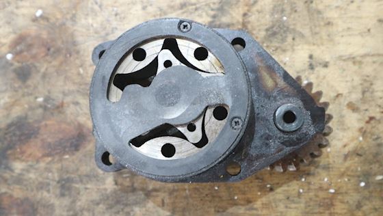 Cummins Lub.O Pump 3930336 #1