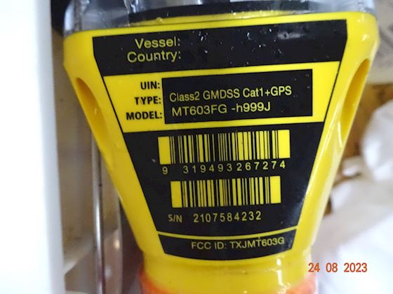 GME EPIRB FLOAT FREE #2