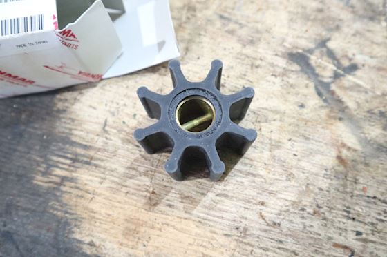 Yanmar Rubber Impeller 190140-42070 #1