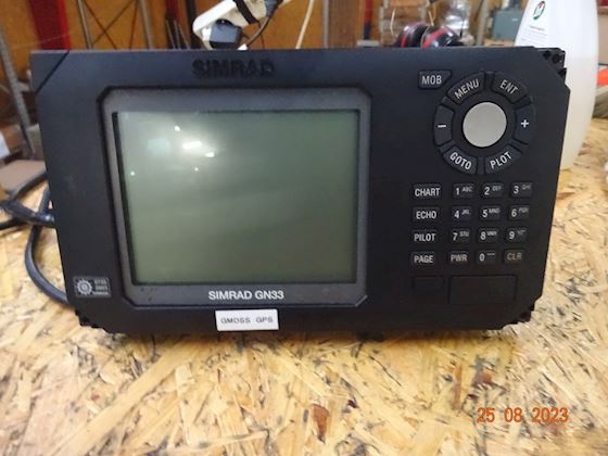 Simrad GPS GN33 #1