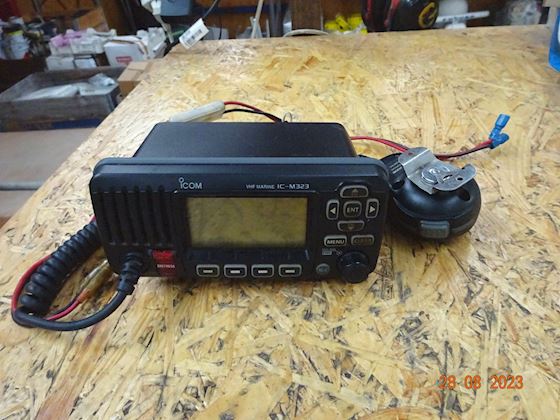 Icom VHF IC-M323 #1