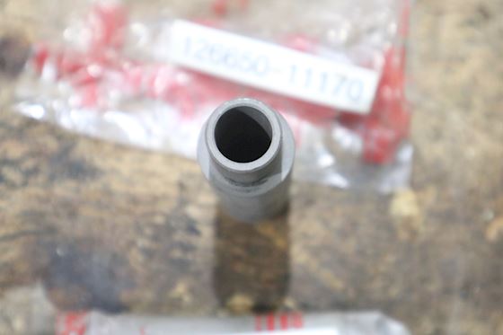Yanmar Valve Guide 126650-11170 #3