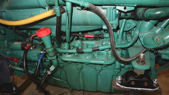 Volvo Penta D9A2J MH #13