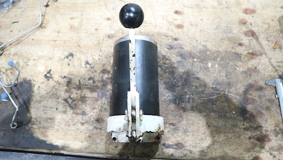 Grease container pump #1