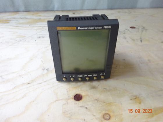 Schneider Electric Power Meter PowerLogic PM500 + IO22 ALARM #1