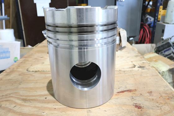Bergen Ulstein Rolls Royce Piston Crown 702355 #1