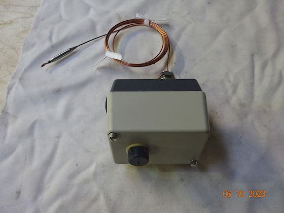 JUMO Thermostat ATH-70 (Surface mounting) 230VAC/10Amp #1