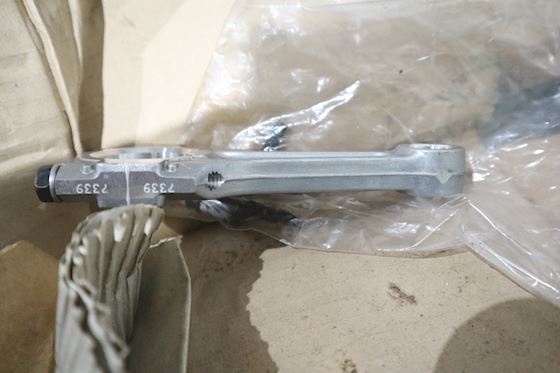 Carlyle Connection Rod #1