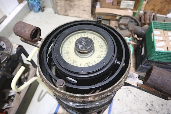 Nathus med kompas Neptun #3