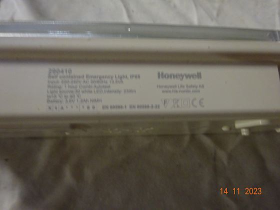 HoneyWell  Emergency light 290410 #2