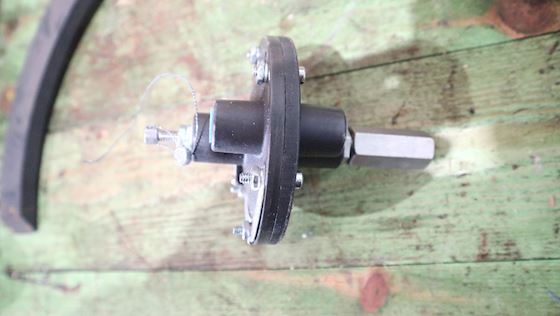 Amot Controls Differential Pressure Valve 4143A #1