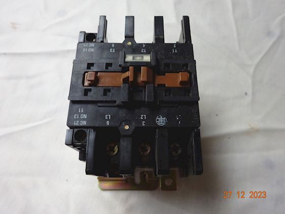 Telemecanique Kontaktor LC1 D403 #1