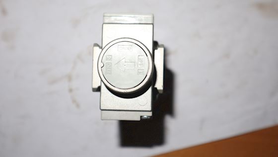 SMC Pneumatic Regulator AR20-F02E #4