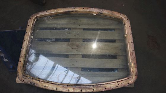 Fixed brass windows #2