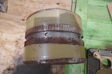 Bearing Part.  L = 185 mm B = 252 mm ø = 210 mm - 1