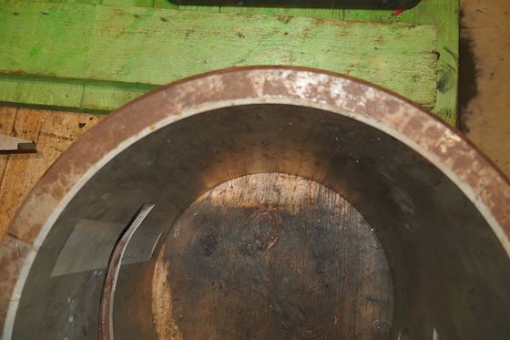 Bearing Part.  L = 185 mm B = 252 mm ø = 210 mm #3
