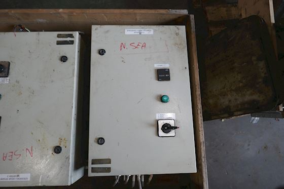 Ulstein Tenfjord Power supply and starter box for Steering Gear #7