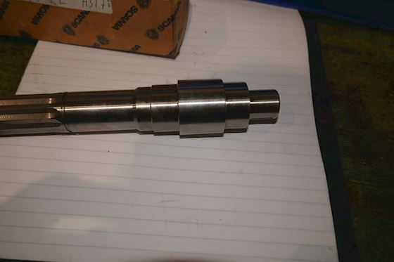 Scania Water Pump Shaft 216251 #1