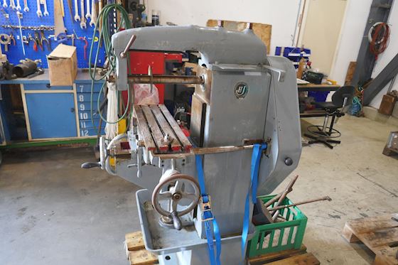 Helge Jakobsens Maskinfabrik Milling bench #5
