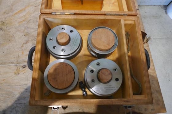 MAN B&W Hydraulic Jack for hovedlejetap #7