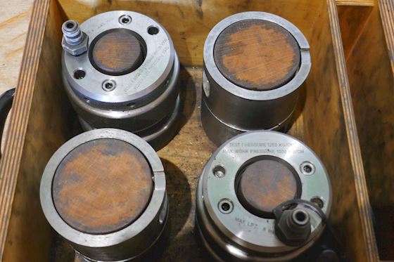 MAN B&W Hydraulic Jack for Cyl.Head #3