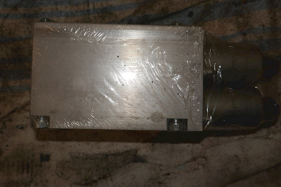 Brevini Hydraulics MHPF Module with Handle Control 7707089 #2