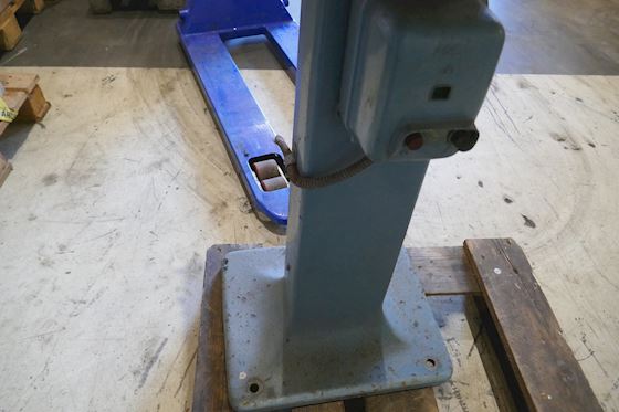 AB Arboga Maskiner Industrial Grinding Machine EP308 #2