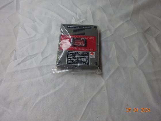 Distress alert unit IC-302 #1