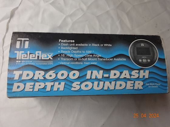 Teleflex Marine Morse IN-DASH Depth sounder TDR 600 #5