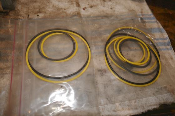 Bergen Ulstein Rolls Royce Gasket for Hydraulic Jacks for Bergen KV-18 Engine #1