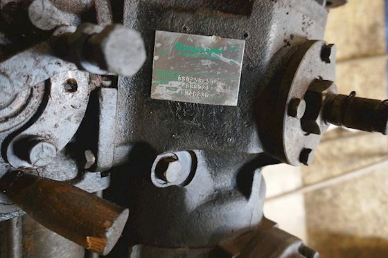 Dynapower 880258-50 Hydraulic Pump #2