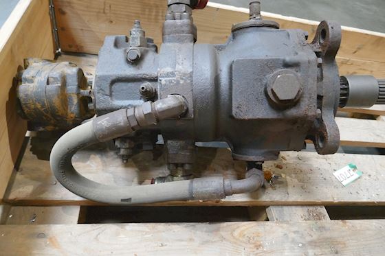 Dynapower 880258-50 Hydraulic Pump #1