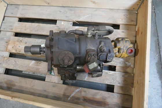Dynapower 880258-50 Hydraulic Pump #4